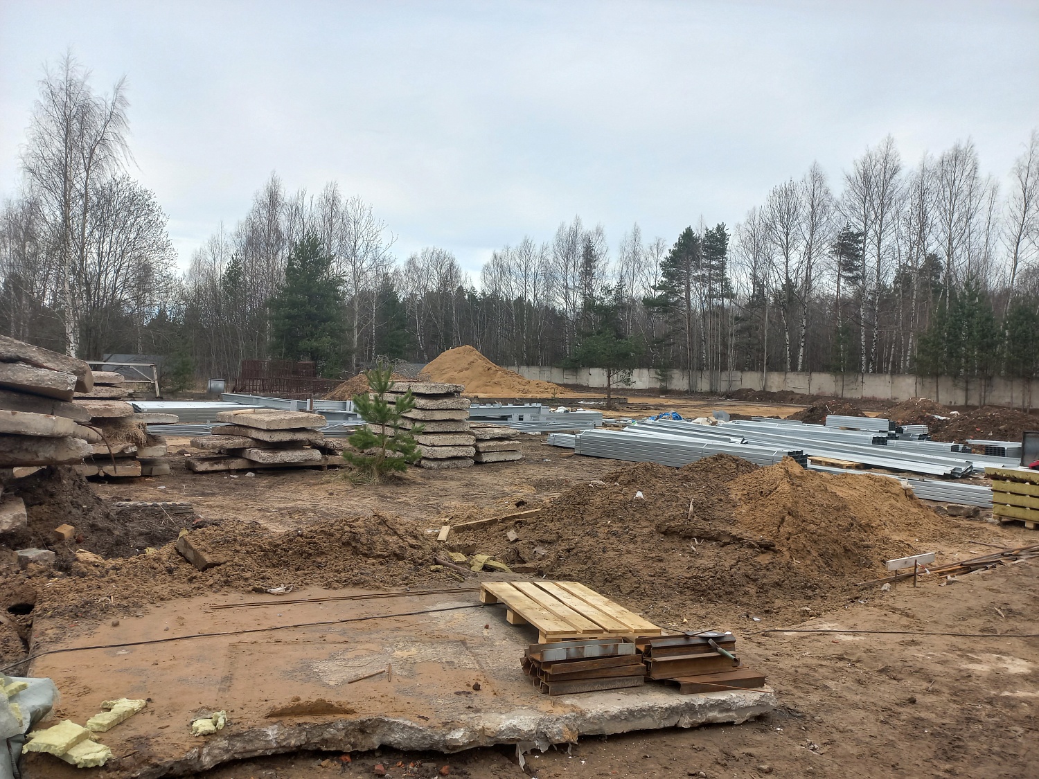 Подготовительные работы для возведения нового цеха Бастион-Пром