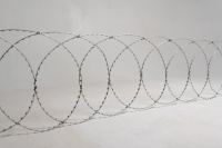 Плоский барьер безопасности из армированной колючей ленты ПББ АКЛ 450/10