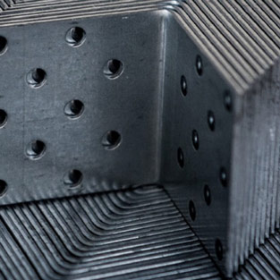 Перфорированный крепеж